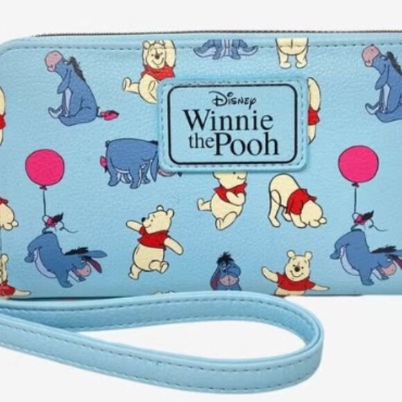 DISNEY Winnie the Pooh Wristlet Wallet in Baby Blue/Silver - Picture 1 of 4